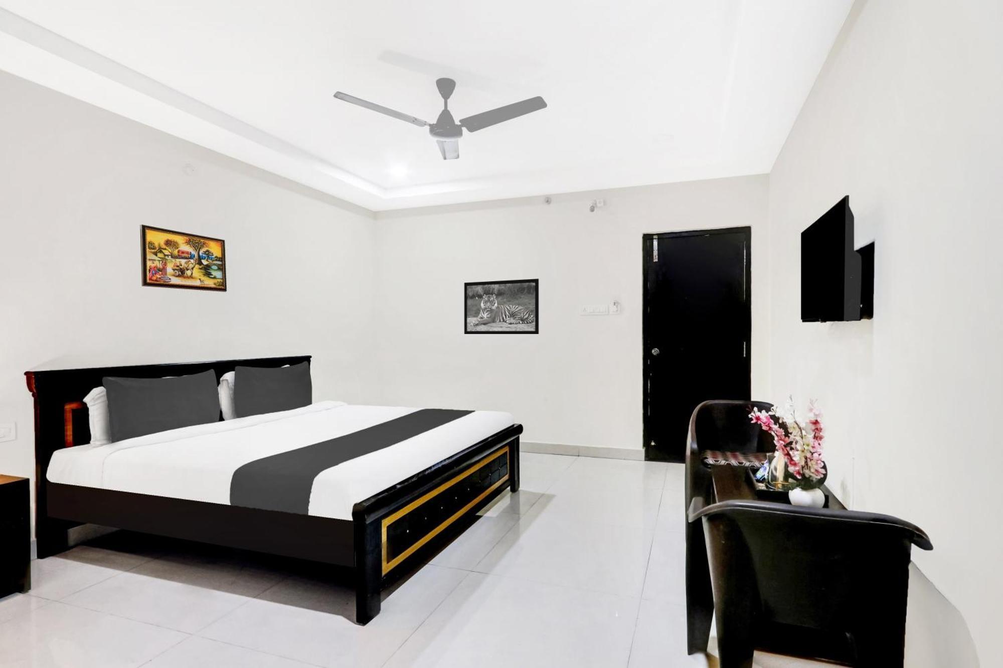 Super Townhouse Daba Garden Road Ξενοδοχείο Βιζαχαπατνάμ Εξωτερικό φωτογραφία