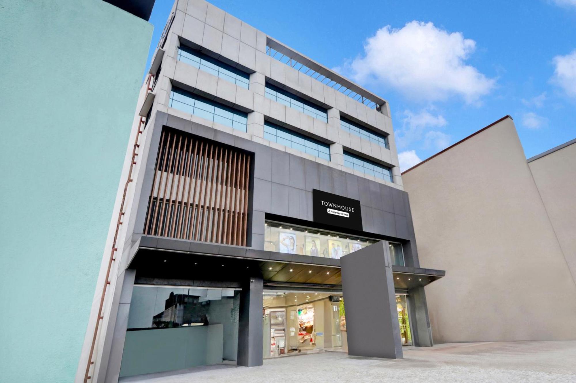 Super Townhouse Daba Garden Road Ξενοδοχείο Βιζαχαπατνάμ Εξωτερικό φωτογραφία