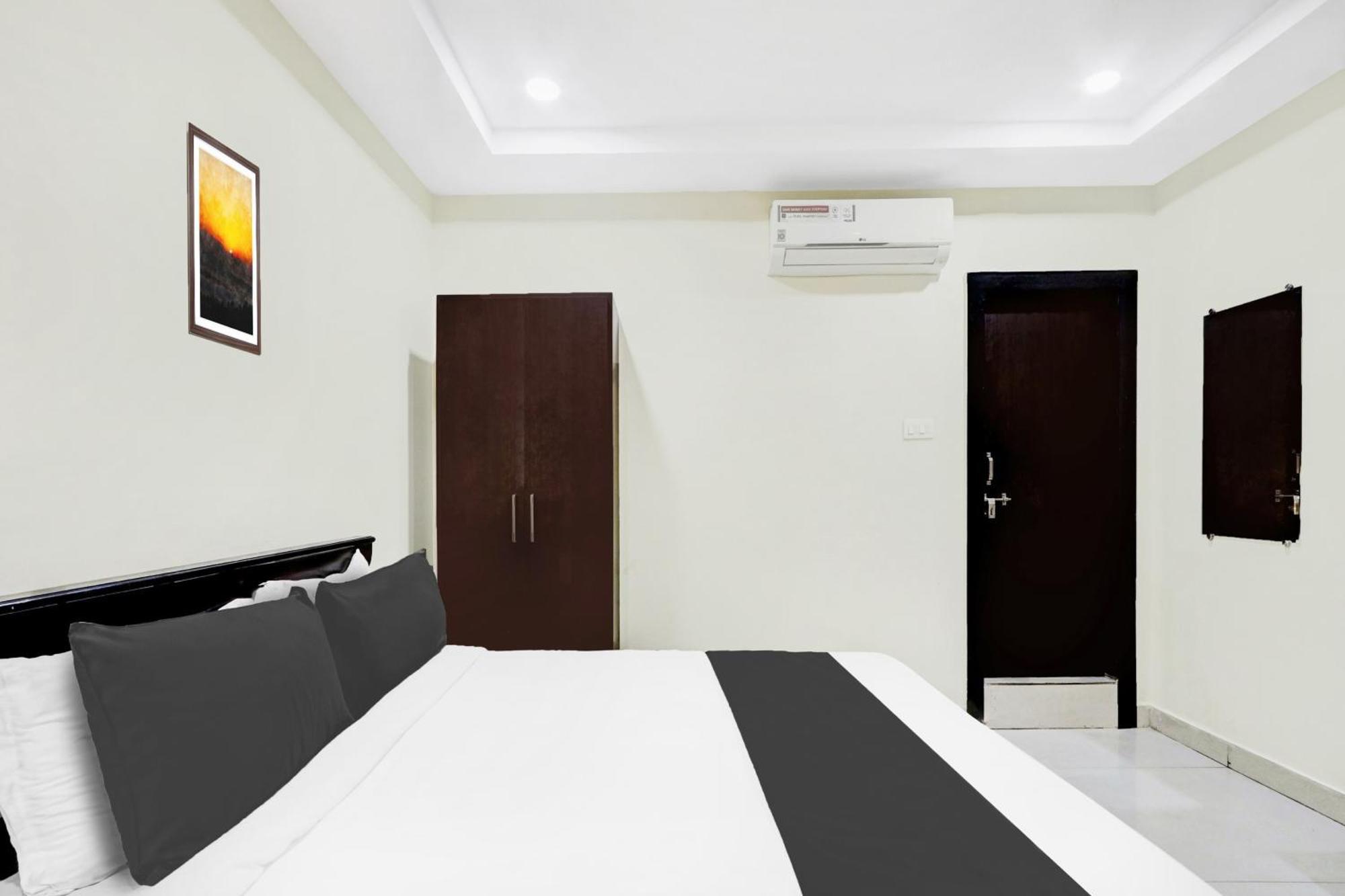 Super Townhouse Daba Garden Road Ξενοδοχείο Βιζαχαπατνάμ Εξωτερικό φωτογραφία